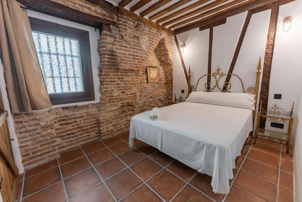 Encantador Apartamento En Calle Segovia Мадрид Экстерьер фото